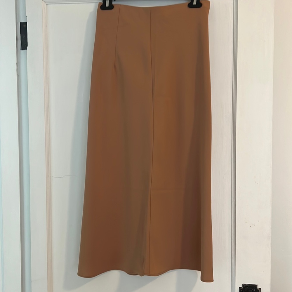 Express mid length tan skirt